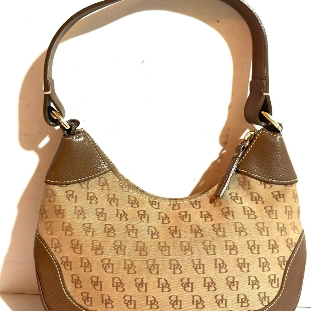Dooney & Bourke DB signature print canvas Tan and Brown shoulder Women's Bag